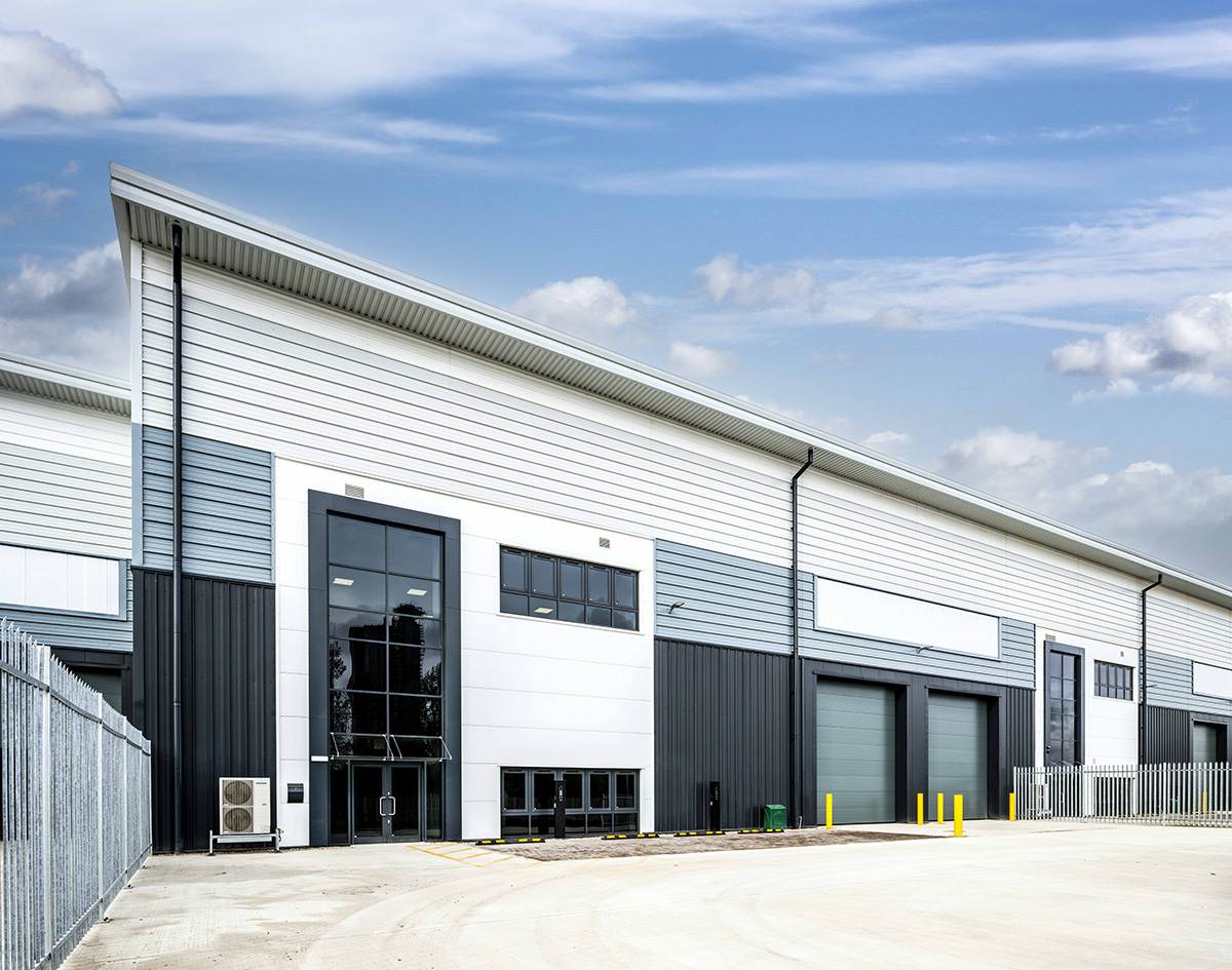 GBTS has helped Firethorn Trust achieve net zero after cutting embodied emissions at four newly built Kent warehouse units in Church Manor Way, Erith.